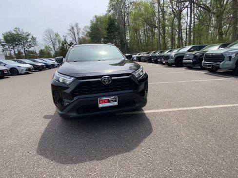 Used 2025 Toyota RAV4 LE image 3