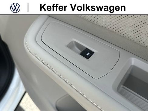 New 2026 Volkswagen Atlas SE AWD/4WD image 32