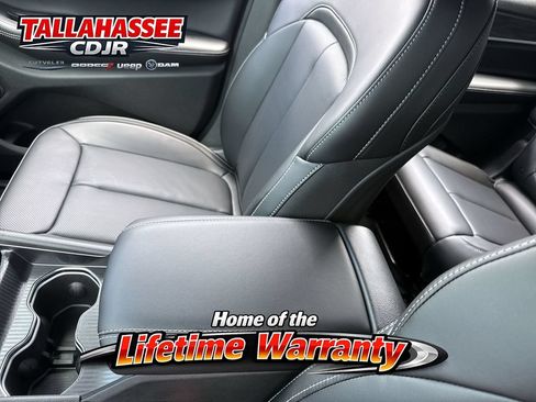 New 2026 Jeep Grand Cherokee L Limited RWD image 25