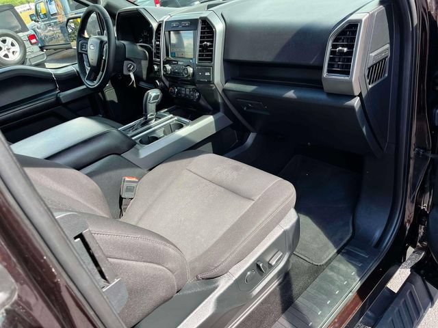 Used 2018 Ford F150 XLT w/ Equipment Group 302A Luxury AWD/4WD image 21