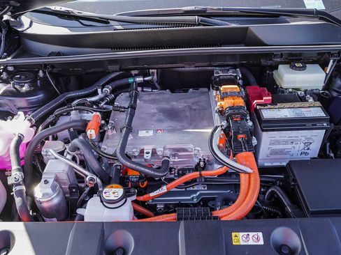 New 2026 Subaru Solterra Premium image 12