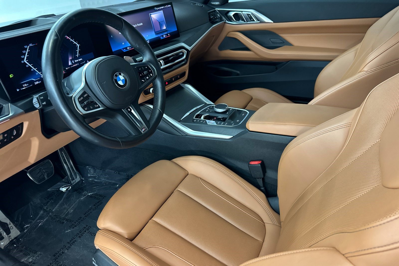 Used 2024 BMW 430i Convertible w/ M Sport Package RWD image 4