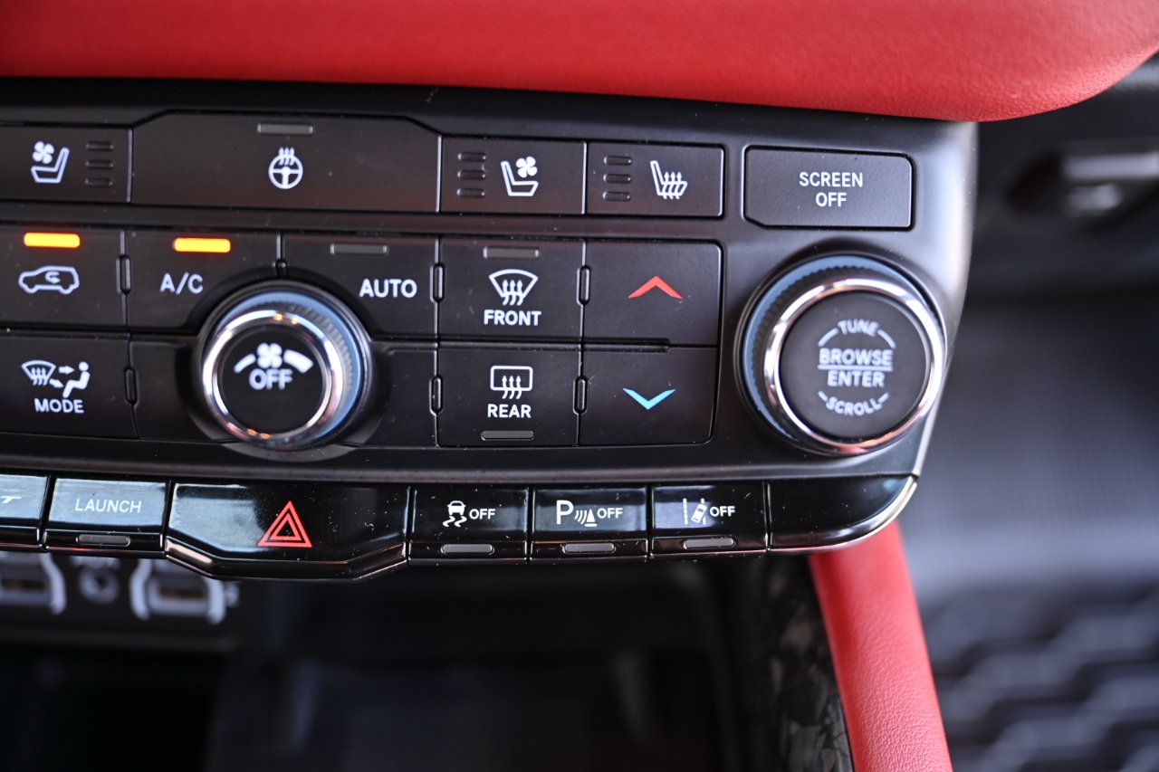 Used 2021 Dodge Durango SRT Hellcat w/ Premium Interior Group AWD/4WD image 38