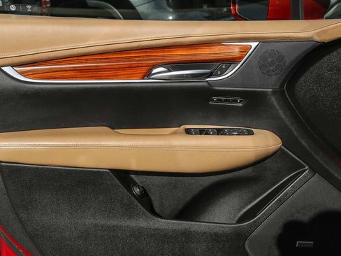 Used 2019 Cadillac XT5 Platinum image 21