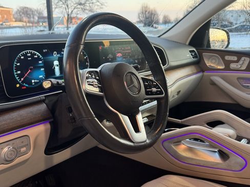 Used 2020 Mercedes-Benz GLS 450 4MATIC w/ Convenience Package image 35