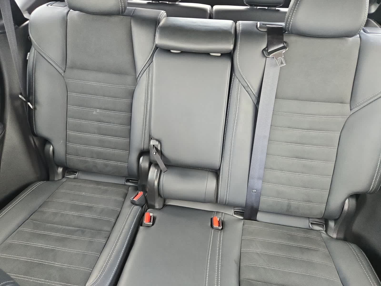 Used 2025 Mitsubishi Outlander SE AWD/4WD image 13