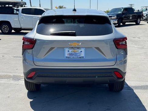 New 2026 Chevrolet Trax LS FWD image 4