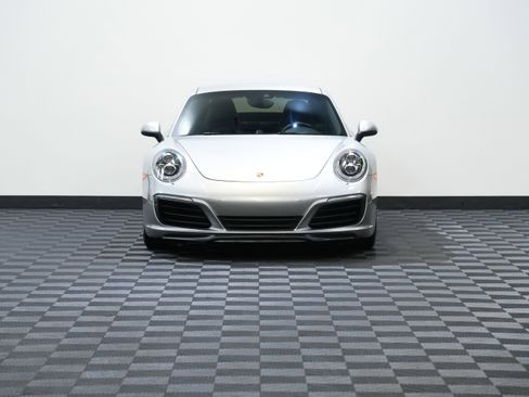 Used 2017 Porsche 911 Carrera S image 4