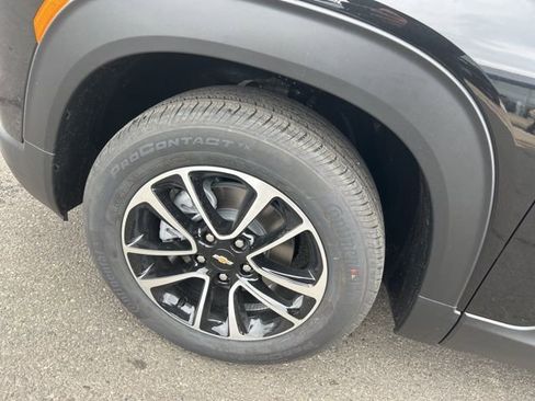 New 2026 Chevrolet TrailBlazer LT w/ Convenience Package AWD/4WD image 7