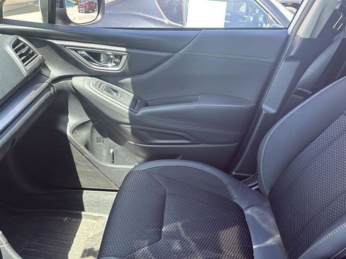 Used 2019 Subaru Forester Premium AWD/4WD image 11
