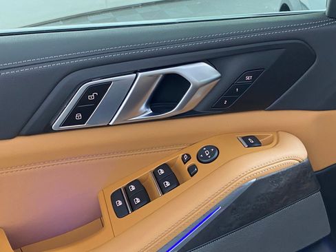 Certified 2024 BMW X5 xDrive40i w/ Premium Package image 24