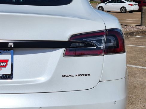 Used 2019 Tesla Model S AWD image 15
