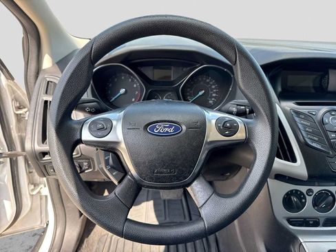 Used 2012 Ford Focus SE FWD image 20