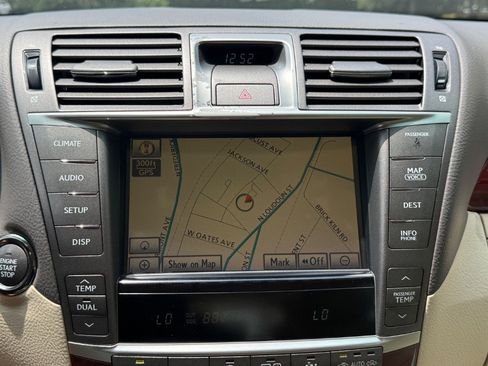 Used 2012 Lexus LS 460 w/ Comfort Pkg RWD image 15