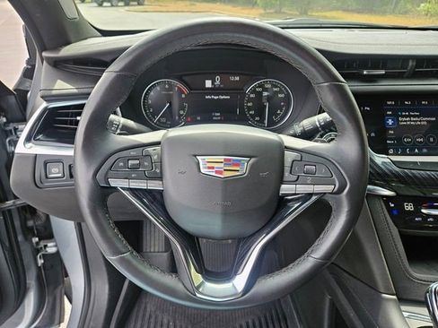 Certified 2024 Cadillac XT6 Premium Luxury w/ LPO, Floor Liner Package FWD image 20