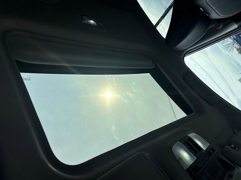 Certified 2025 Subaru Crosstrek 2.5i Limited image 18