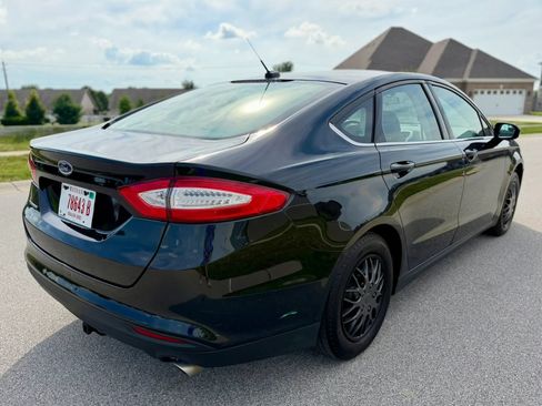 Used 2014 Ford Fusion S FWD image 5