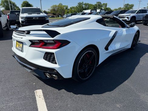 Used 2020 Chevrolet Corvette Stingray Preferred Cpe w/ 2LT Preferred Equipment Group RWD image 9