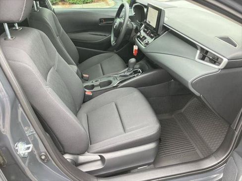 Certified 2025 Toyota Corolla LE FWD image 30