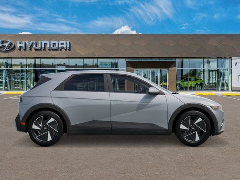 New 2026 Hyundai Ioniq 5 SE AWD/4WD image 7