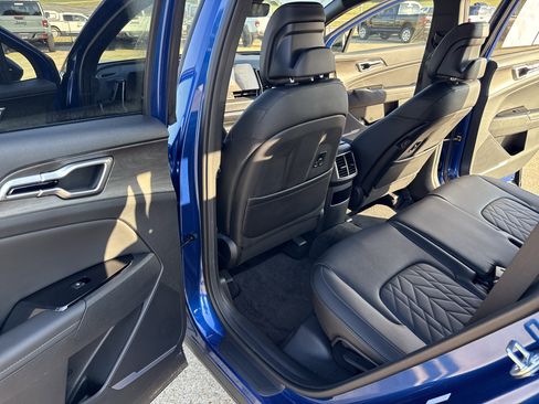 Used 2025 Kia Sportage X-Line image 27