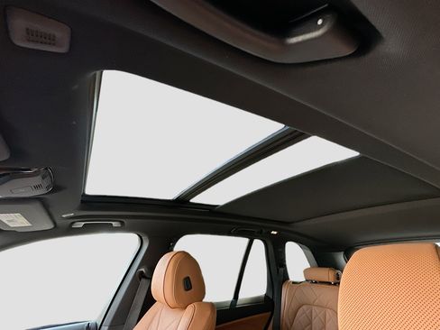 Certified 2025 BMW X5 xDrive50e image 23