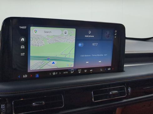 Used 2025 Lincoln Aviator Black Label AWD/4WD image 16