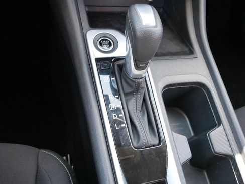 Used 2023 Nissan Sentra SV FWD image 24