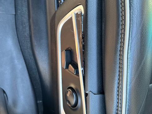 Used 2022 RAM 1500 Laramie w/ Laramie Southwest Edition image 19