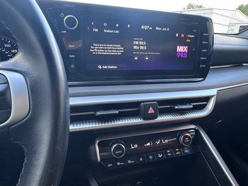 Used 2023 Kia K5 GT-Line FWD image 32