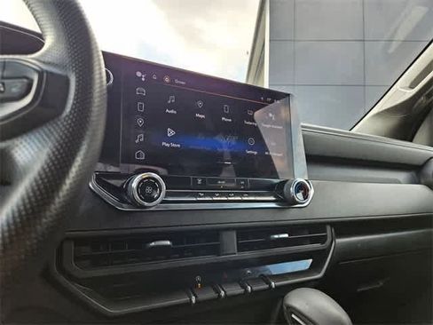 Used 2023 Chevrolet Colorado W/T image 25