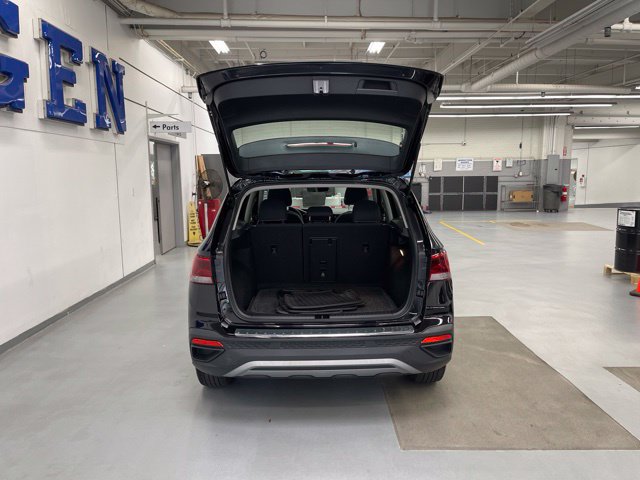 Used 2023 Volkswagen Taos S w/ Driver Assistance Package AWD/4WD image 9