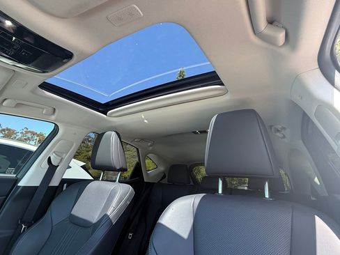 Certified 2024 Lexus NX 250 FWD w/ Premium Package image 9