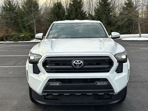 New 2026 Toyota Tacoma SR5 image 6