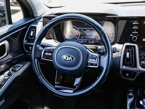 Used 2021 Kia Sorento S AWD/4WD image 16