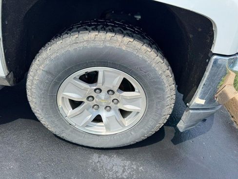 Used 2018 Chevrolet Silverado 1500 LT w/ All Star Edition AWD/4WD image 5