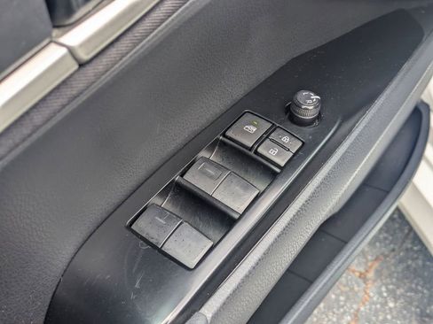 Used 2025 Toyota Camry LE FWD image 13