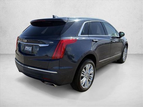 Used 2018 Cadillac XT5 Premium Luxury FWD image 5