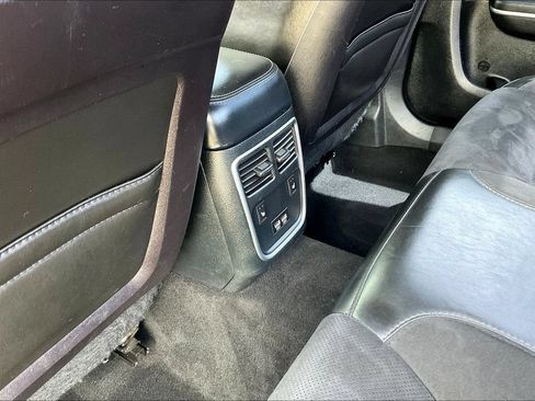 Used 2019 Dodge Charger R/T w/ Plus Group RWD image 21