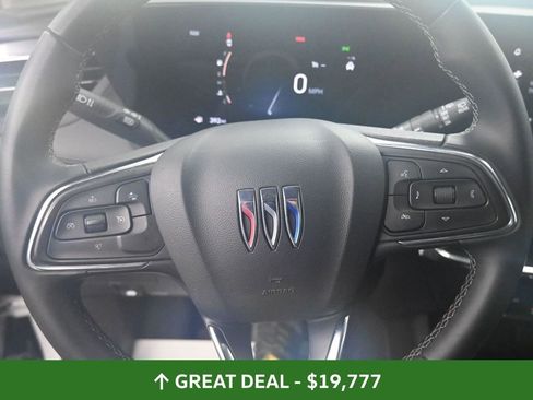 Used 2025 Buick Encore GX Preferred image 39