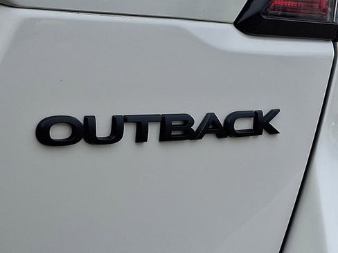 Used 2023 Subaru Outback Onyx Edition image 33