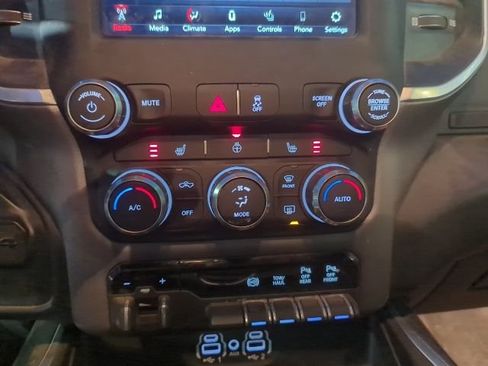 Used 2021 RAM 2500 Big Horn w/ Level 2 Equipment Group image 14