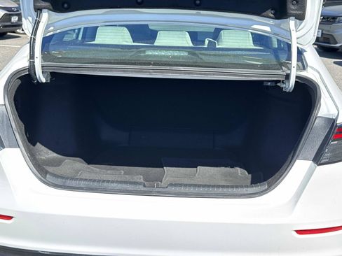 Used 2025 Honda Accord LX image 16
