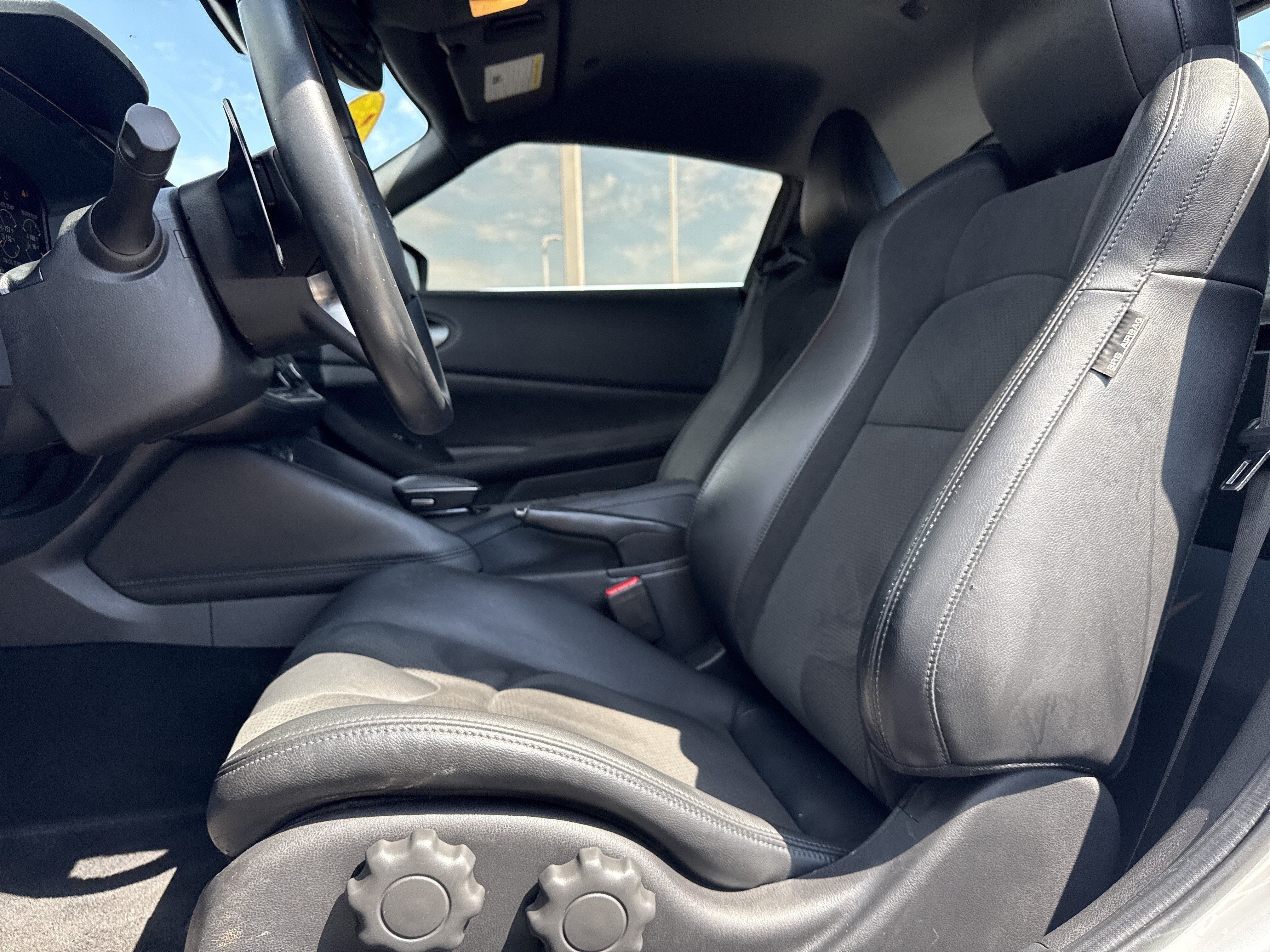 Used 2025 Nissan Z Performance w/ Floor Mat Package RWD image 15