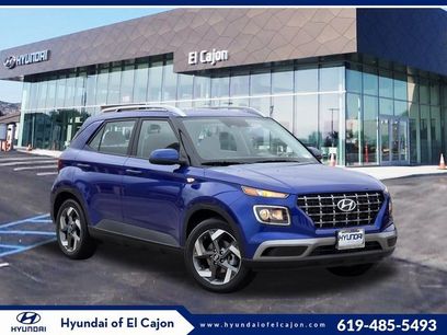 New 2025 Hyundai Venue SEL