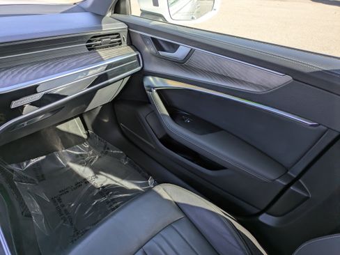 Used 2024 Audi A6 Premium Plus image 17