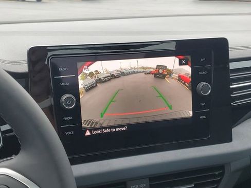 New 2025 Volkswagen Jetta SE image 21