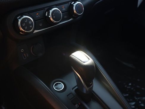 New 2025 Nissan Kicks Play S image 31