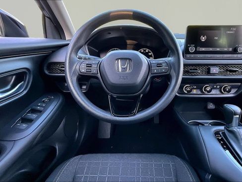 Used 2025 Honda HR-V LX image 7