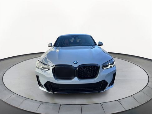 Certified 2023 BMW X4 xDrive30i w/ M Sport Package image 3